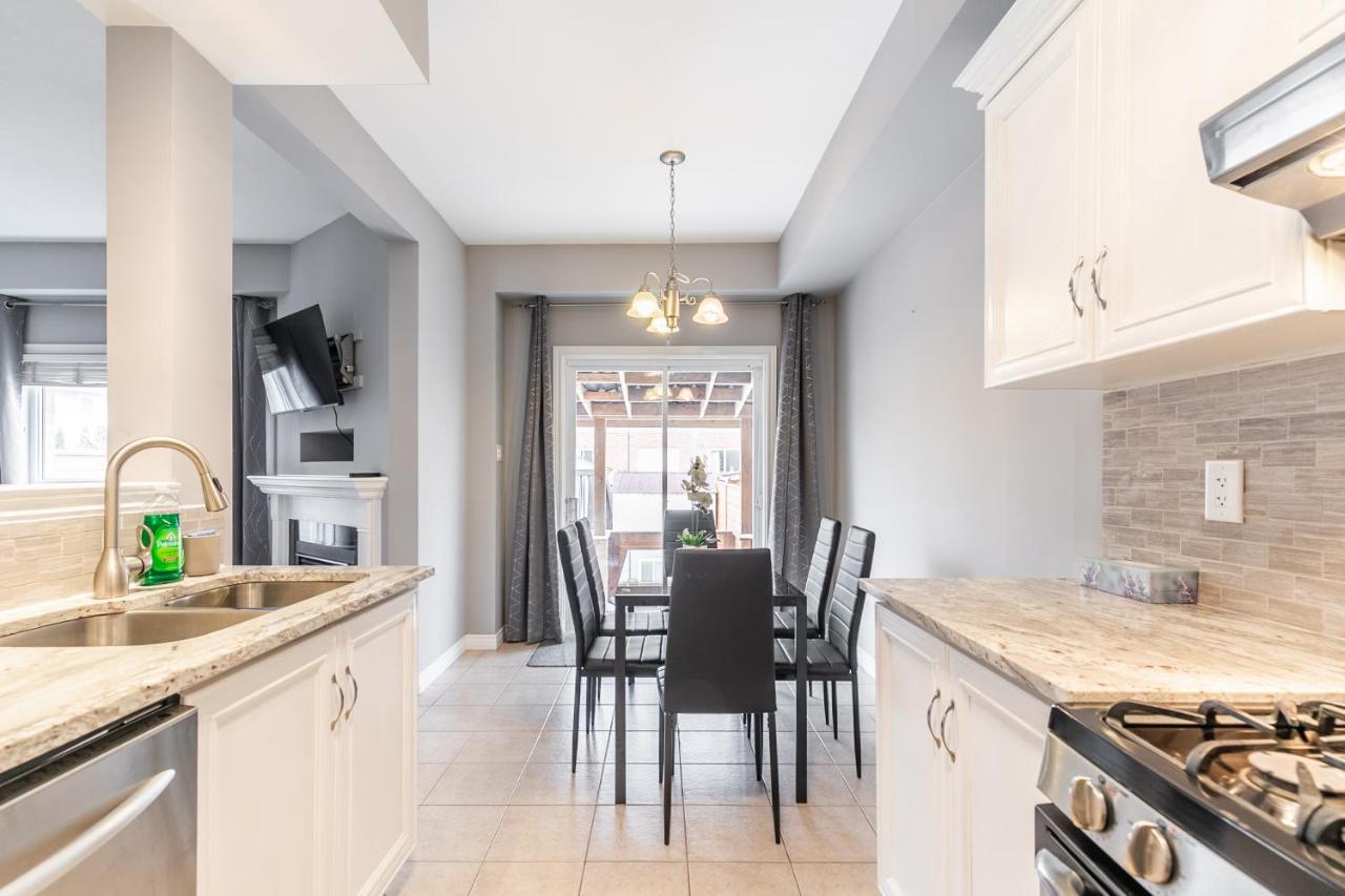 3Br 2Ba Townhomes With Hot Tub & Bbq By Globalstay Hamilton Luaran gambar